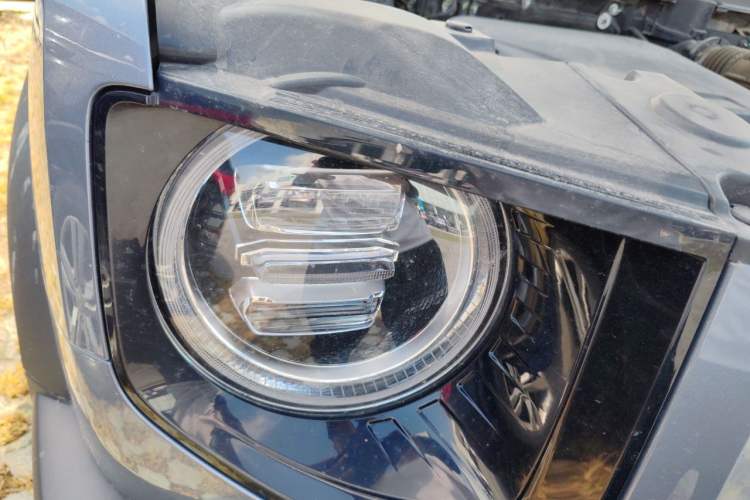 Used Haval DARGO 2022 1.5T DCT Two-Wheel Drive Border Collie Edition Right Front Headlight