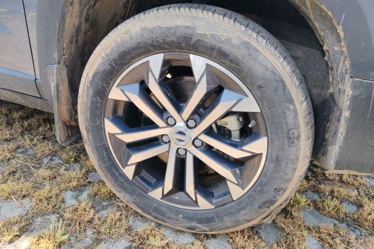 Used Haval DARGO 2022 1.5T DCT Two-Wheel Drive Border Collie Edition Right Front Wheel Hub