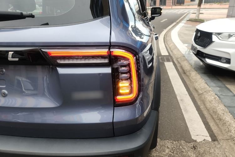 Used Haval DARGO 2022 1.5T DCT Two-Wheel Drive Border Collie Edition Right Rear Taillight