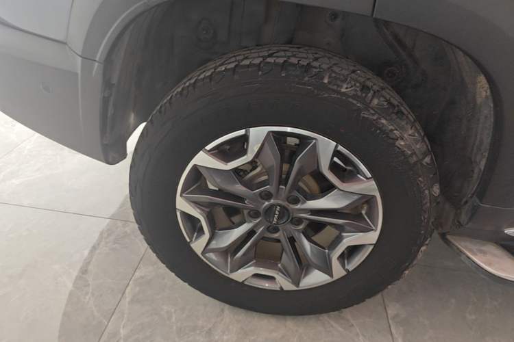 Used Haval DARGO 2022 2.0T DCT All-Wheel-Drive Xiaotianque Version Right Rear Wheel Hub