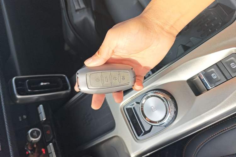 Used Haval DARGO 2022 1.5T DCT Two-Wheel Drive Husky Edition Vehicle Key