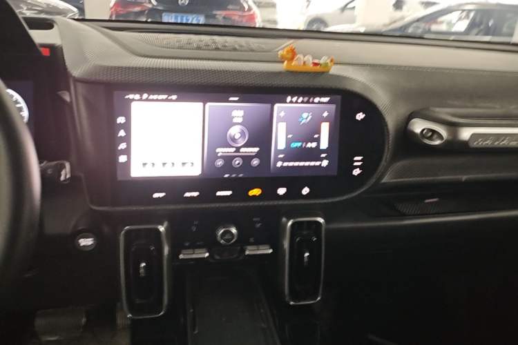 Used Haval DARGO 2022 1.5T DCT Two-Wheel Drive Mastiff Edition Audio And AC Panel
