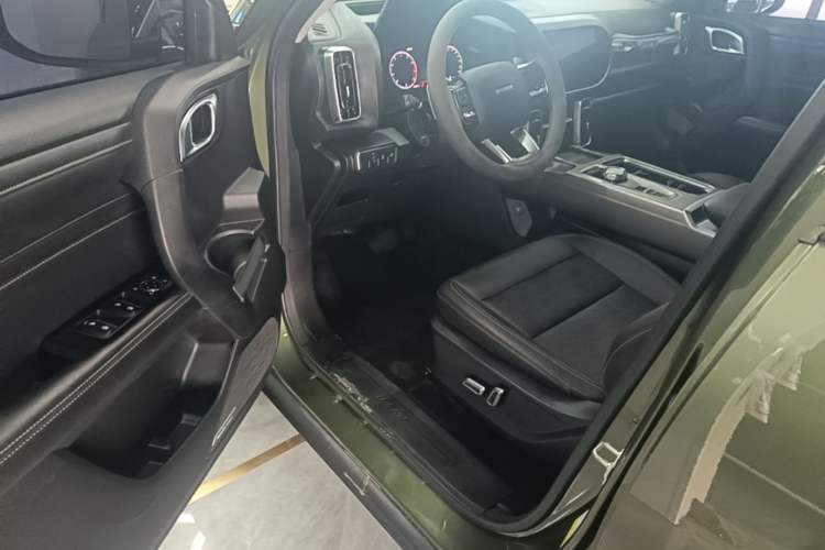 Used Haval DARGO 2022 1.5T DCT Two-Wheel Drive Labrador Edition Driver Seat