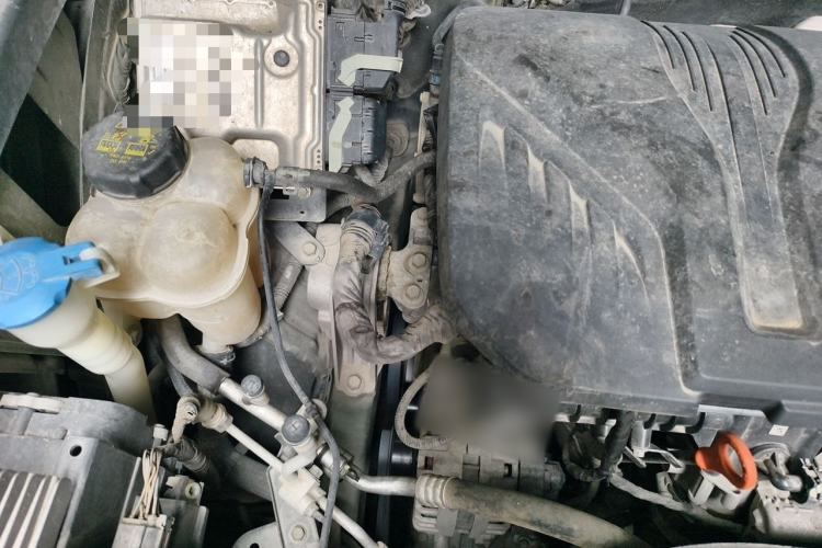 Used Haval DARGO 2022 2.0T DCT All-Wheel-Drive Xiaotianque Version Engine Bay Right