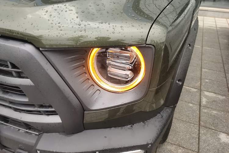 Used Haval DARGO 2022 2.0T DCT 4x4 Chinese Rural Dog Hunting Edition Left Front Headlight