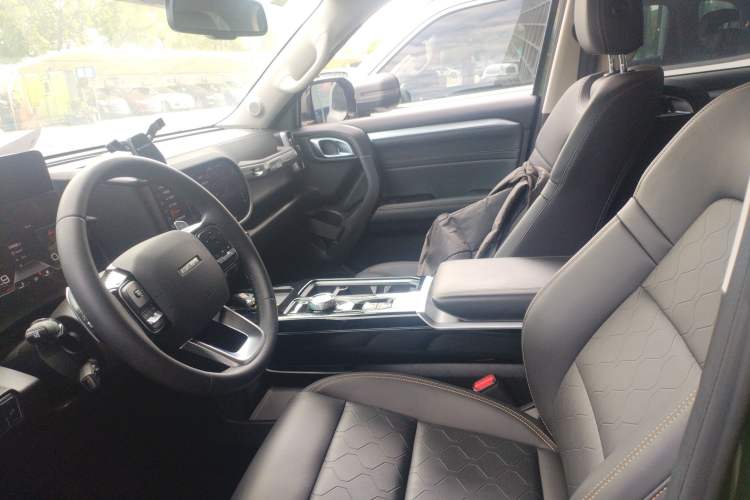 Used Haval DARGO 2022 1.5T DCT Two-Wheel Drive Mastiff Pursuit Edition Left Front Seat