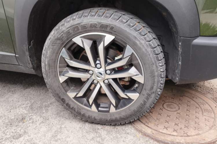 Used Haval DARGO 2022 1.5T DCT Two-Wheel Drive Border Collie Edition Right Front Wheel Hub