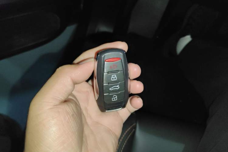 Used Haval DARGO 2022 1.5T DCT Two-Wheel Drive Border Collie Edition Vehicle Key
