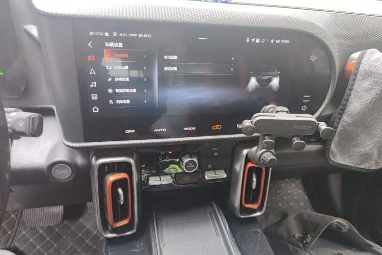 Used Haval DARGO 2022 1.5T DCT Two-Wheel Drive Border Collie Edition Audio And AC Panel