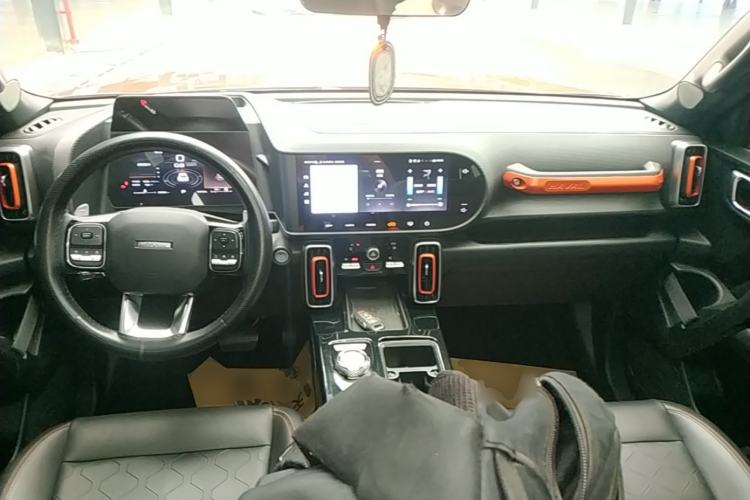 Used Haval DARGO 2022 1.5T DCT Two-Wheel Drive Border Collie Edition Center Console