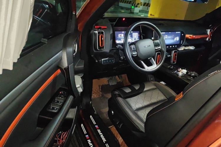 Used Haval DARGO 2022 2.0T DCT 4x4 Chinese Rural Dog Hunting Edition Driver Seat
