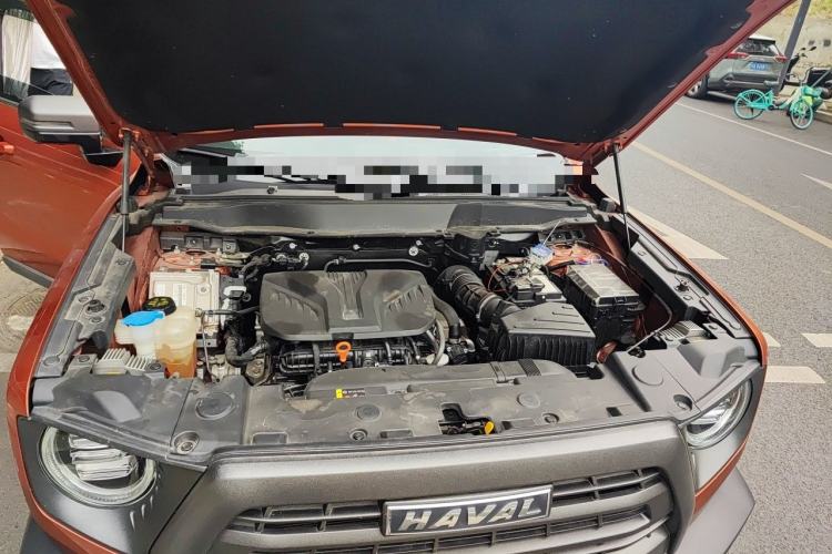 Used Haval DARGO 2022 2.0T DCT 4x4 Chinese Rural Dog Hunting Edition Engine Bay