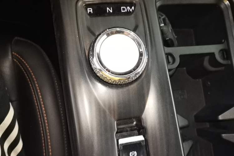 Used Haval DARGO 2022 1.5T DCT Two-Wheel Drive Mastiff Pursuit Edition Gear Lever
