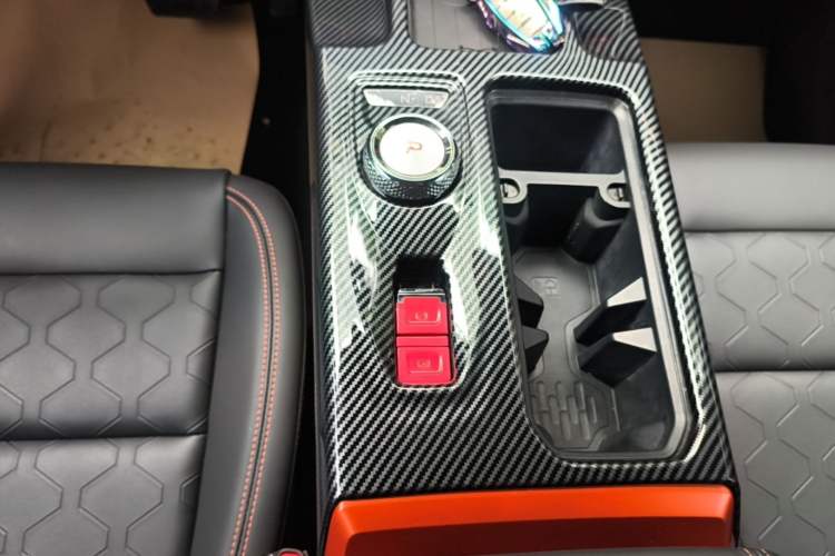 Used Haval DARGO 2022 1.5T DCT Two-Wheel Drive Border Collie Edition Gear Lever