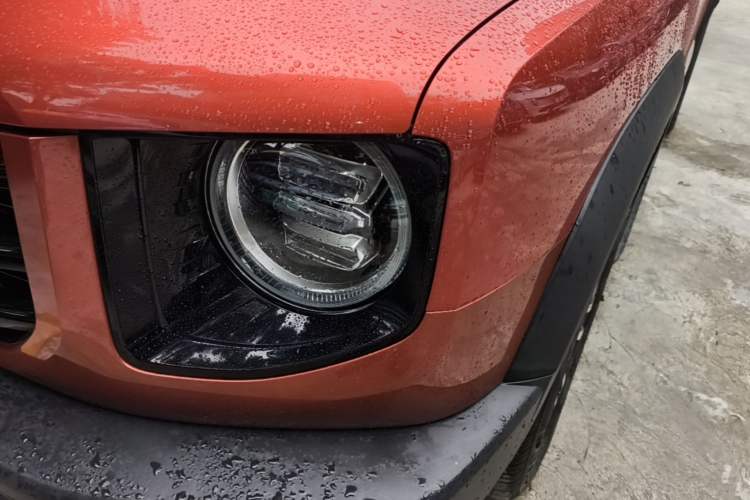 Used Haval DARGO 2022 1.5T DCT Two-Wheel Drive Border Collie Edition Left Front Headlight