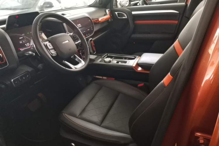 Used Haval DARGO 2022 1.5T DCT Two-Wheel Drive Mastiff Pursuit Edition Left Front Seat