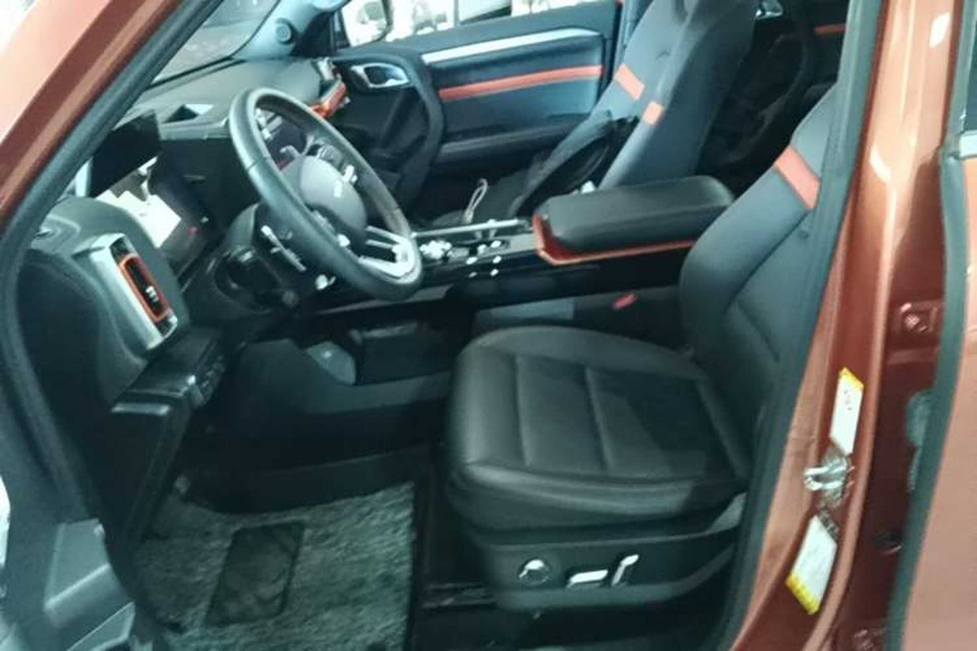 Used Haval DARGO 2022 1.5T DCT Two-Wheel Drive Mastiff Pursuit Edition Left Front Seat