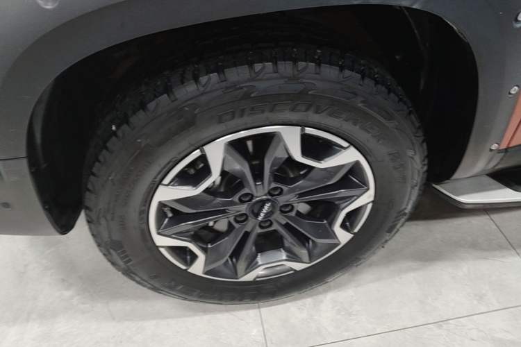 Used Haval DARGO 2022 2.0T DCT 4x4 Xiaotianquan Pursuit Edition Left Front Wheel Hub