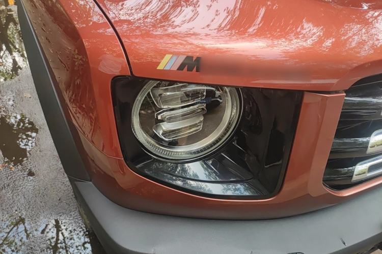 Used Haval DARGO 2022 1.5T DCT Two-Wheel Drive Border Collie Edition Right Front Headlight
