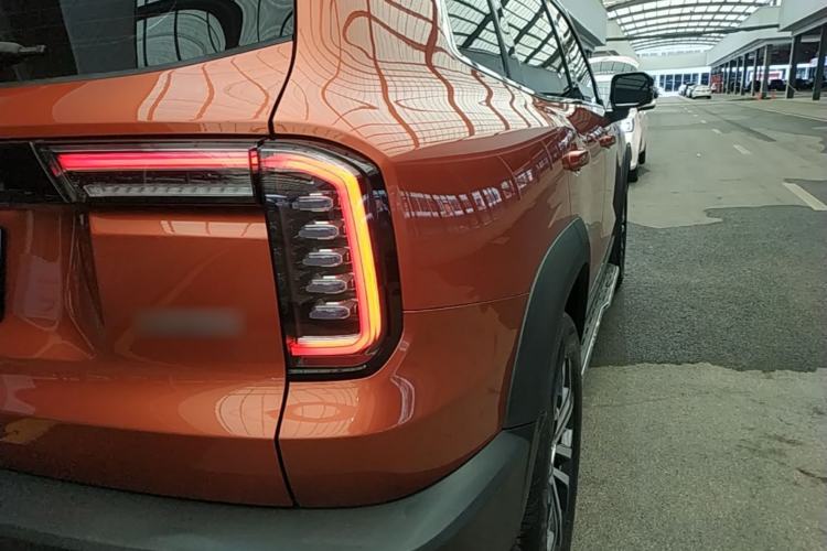 Used Haval DARGO 2022 1.5T DCT Two-Wheel Drive Border Collie Edition Right Rear Taillight
