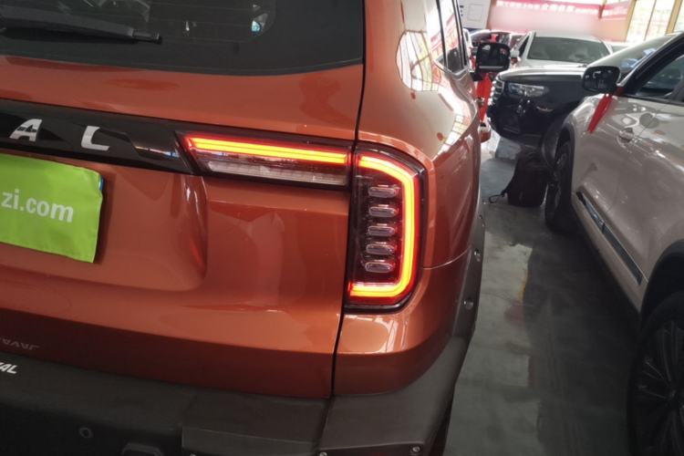 Used Haval DARGO 2022 1.5T DCT Two-Wheel Drive Mastiff Pursuit Edition Right Rear Taillight
