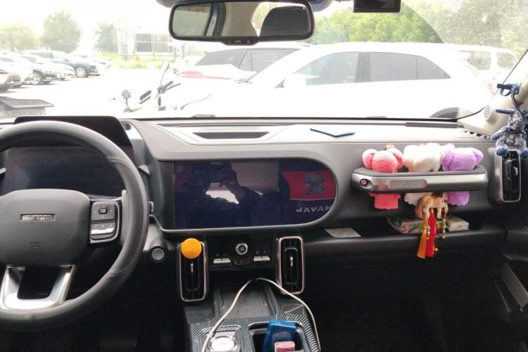 Used Haval DARGO 2022 2.0T DCT 4x4 Xiaotianquan Pursuit Edition Center Console