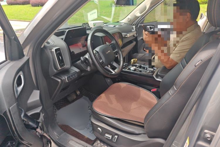 Used Haval DARGO 2022 2.0T DCT 4x4 Xiaotianquan Pursuit Edition Interior 3