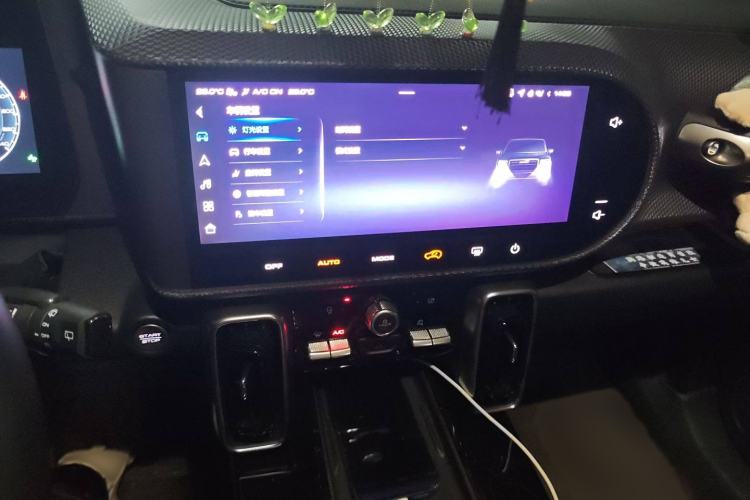 Used Haval DARGO 2022 1.5T DCT Two-Wheel Drive Border Collie Edition Audio And AC Panel