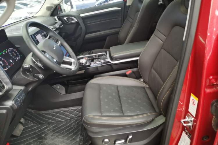 Used Haval DARGO 2022 2.0T DCT Two-Wheel Drive Huazhong Hound Edition Left Front Seat