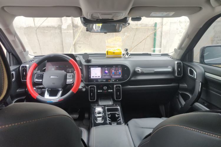 Used Haval DARGO 2022 1.5T DCT Two-Wheel Drive Border Collie Edition Center Console