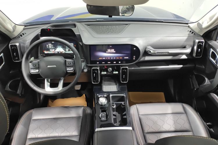 Used Haval DARGO 2022 1.5T DCT Two-Wheel Drive Border Collie Edition Center Console