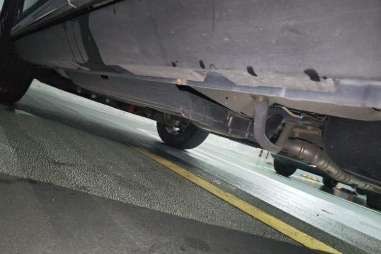 Used Haval DARGO 2022 2.0T DCT Two-Wheel Drive Huazhong Hound Edition Chassis Rear Left