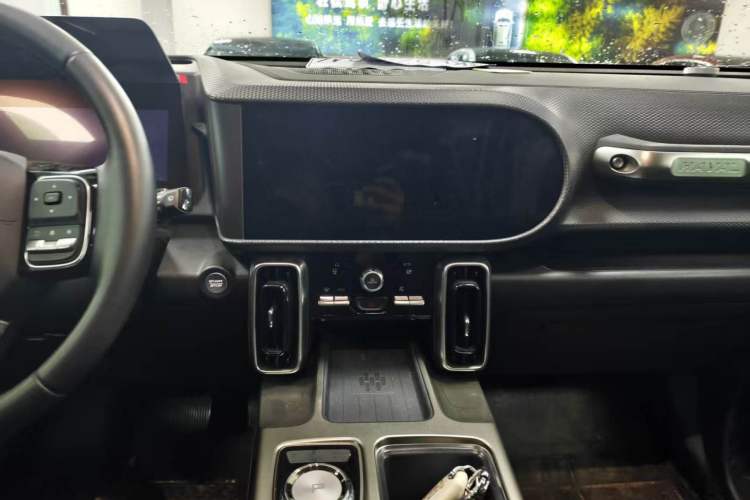 Used Haval DARGO 2022 1.5T DCT Two-Wheel Drive Labrador Edition Audio And AC Panel