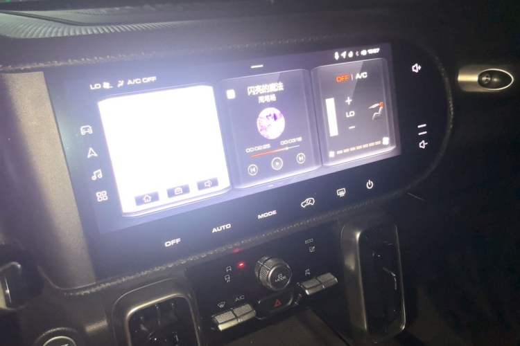 Used Haval DARGO 2022 1.5T DCT Two-Wheel Drive Labrador Edition Audio And AC Panel