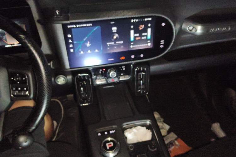 Used Haval DARGO 2022 1.5T DCT Two-Wheel Drive Border Collie Edition Audio And AC Panel