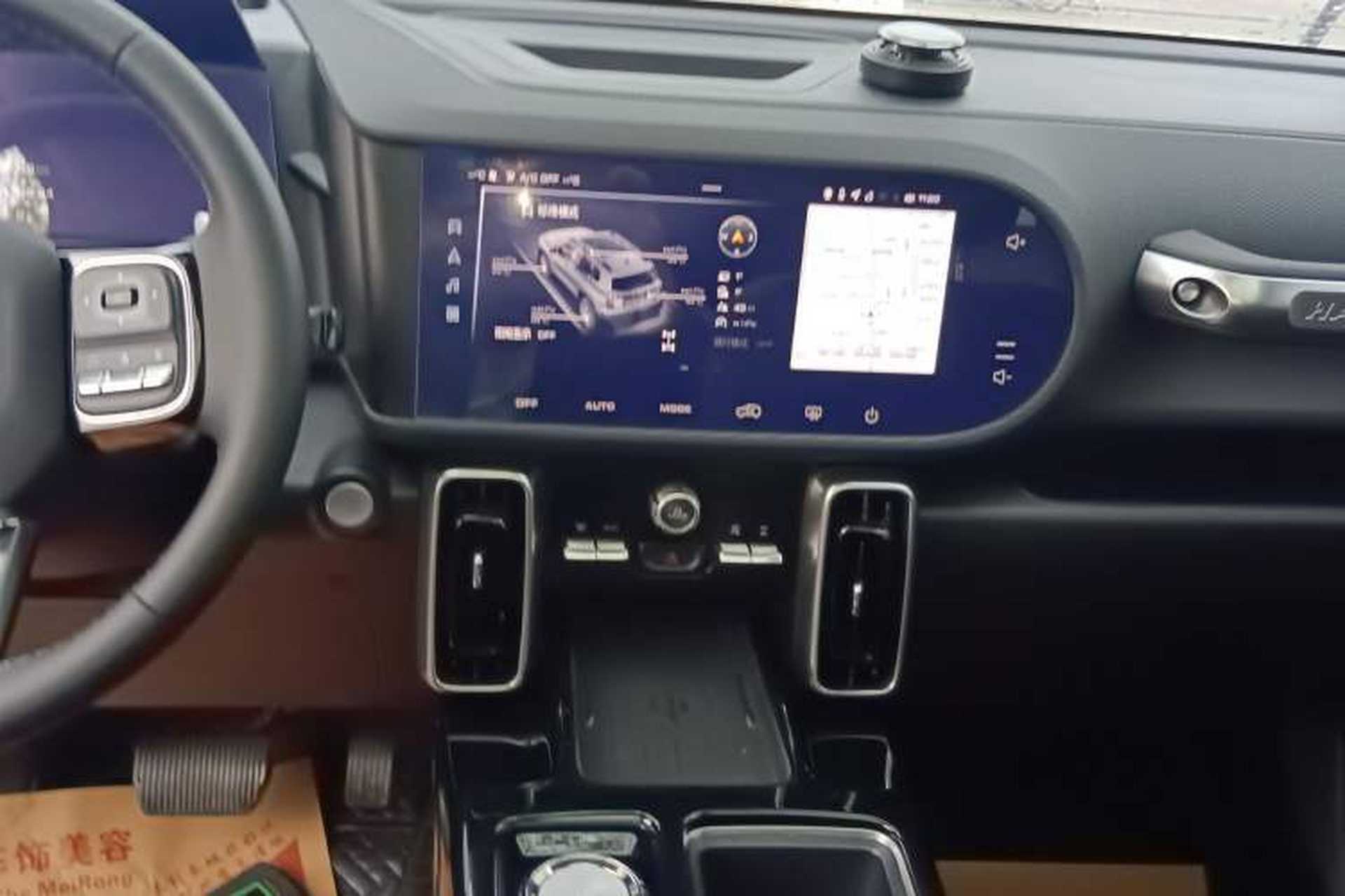 Used Haval DARGO 2022 2.0T DCT 4x4 Xiaotianquan Pursuit Edition Audio And AC Panel