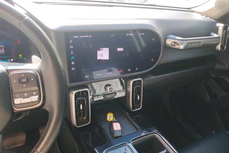 Used Haval DARGO 2022 2.0T DCT 4x4 Chinese Rural Dog Edition Audio And AC Panel