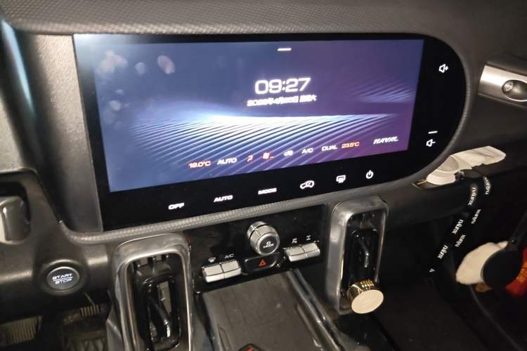 Used Haval DARGO 2022 2.0T DCT All-Wheel-Drive Xiaotianque Version Audio And AC Panel