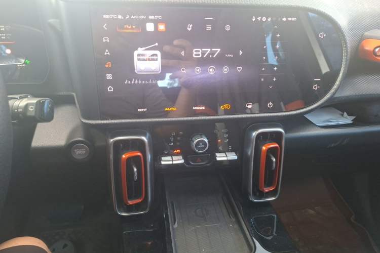 Used Haval DARGO 2022 2.0T DCT All-Wheel-Drive Xiaotianque Version Audio And AC Panel
