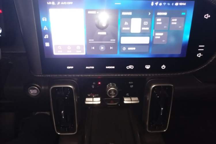Used Haval DARGO 2022 1.5T DCT Two-Wheel Drive Labrador Edition Audio And AC Panel