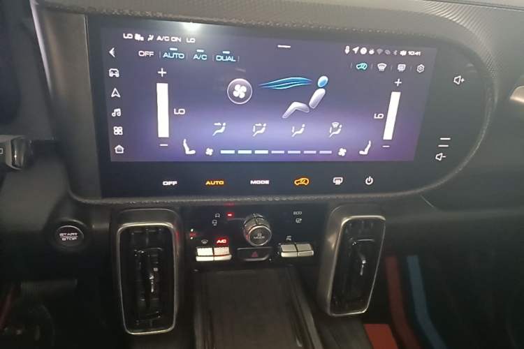 Used Haval DARGO 2022 1.5T DCT Two-Wheel Drive Border Collie Edition Audio And AC Panel