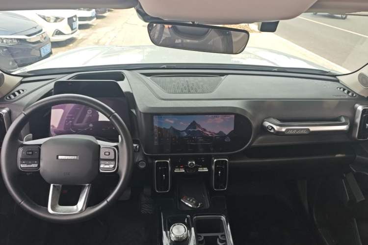 Used Haval DARGO 2022 1.5T DCT Two-Wheel Drive Border Collie Edition Center Console