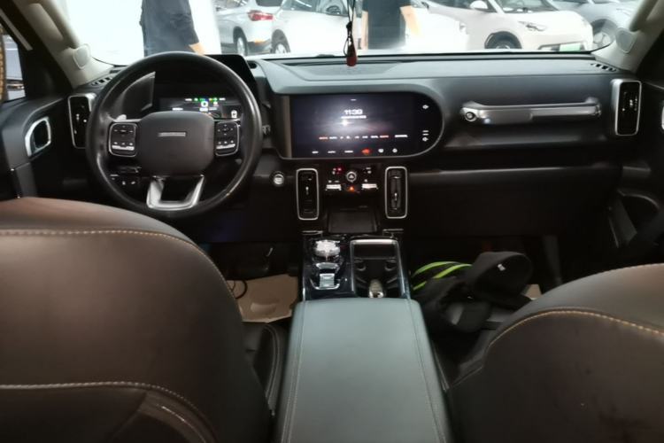 Used Haval DARGO 2022 1.5T DCT Two-Wheel Drive Border Collie Edition Center Console