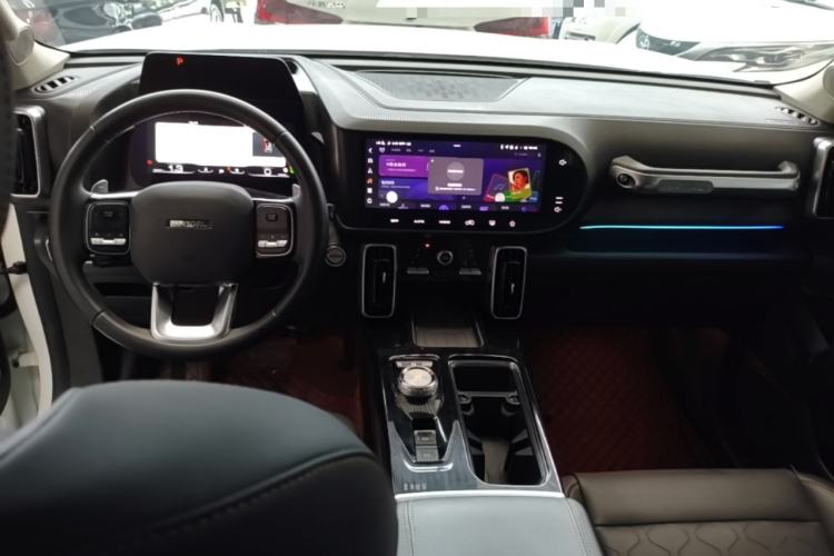 Used Haval DARGO 2022 2.0T DCT 4x4 Chinese Rural Dog Edition Center Console