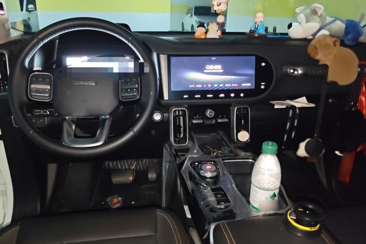 Used Haval DARGO 2022 2.0T DCT All-Wheel-Drive Xiaotianque Version Center Console