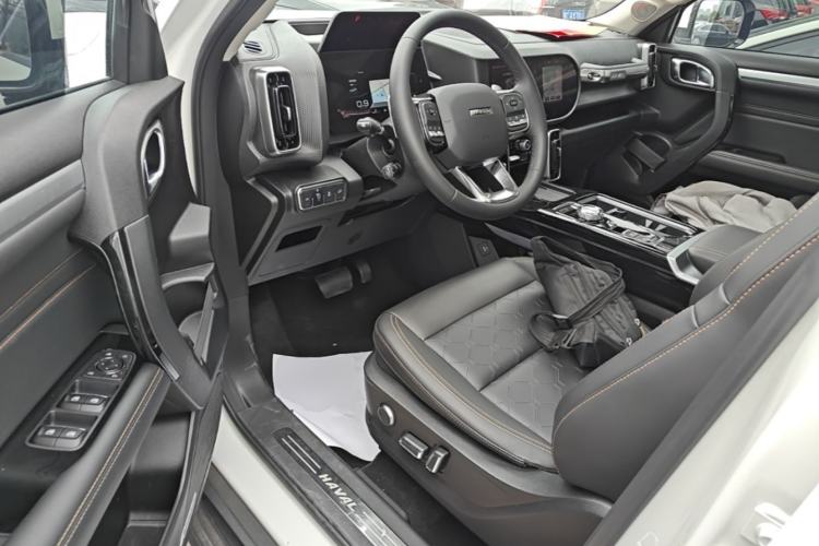 Used Haval DARGO 2022 2.0T DCT 4x4 Chinese Rural Dog Edition Driver Seat