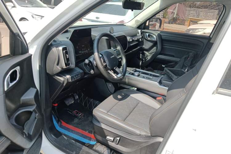 Used Haval DARGO 2022 1.5T DCT Two-Wheel Drive Labrador Edition Driver Seat