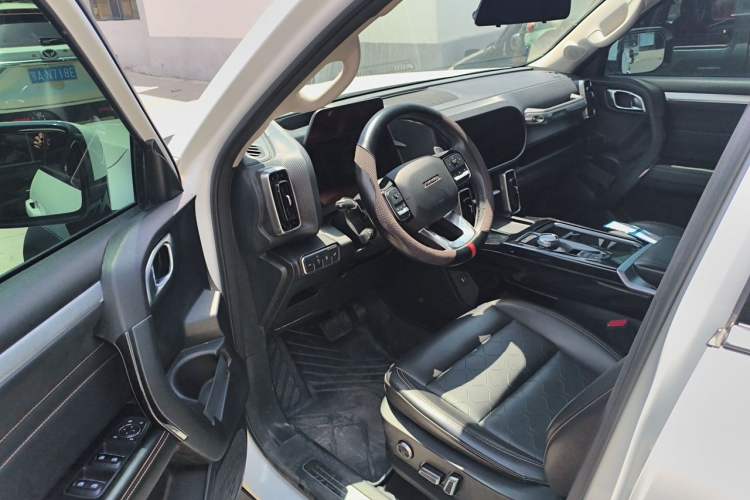 Used Haval DARGO 2022 2.0T DCT 4x4 Chinese Rural Dog Edition Driver Seat