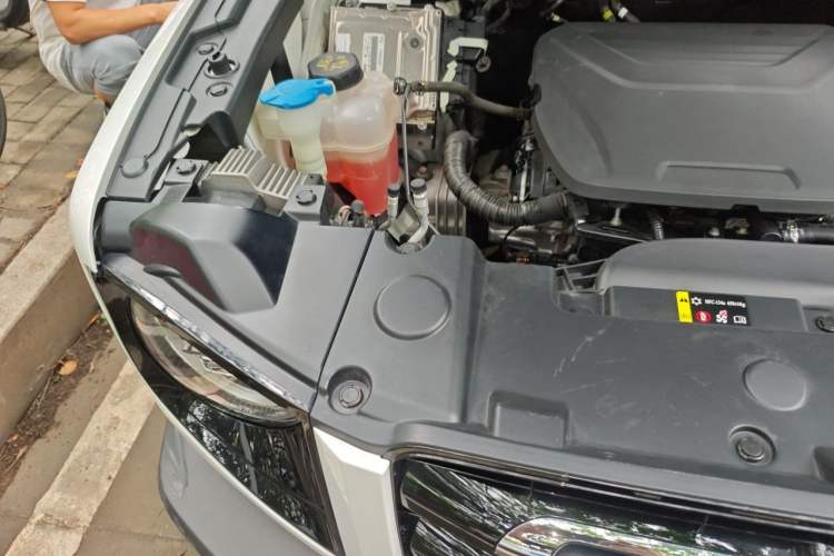 Used Haval DARGO 2022 1.5T DCT Two-Wheel Drive Border Collie Edition Engine Bay Right
