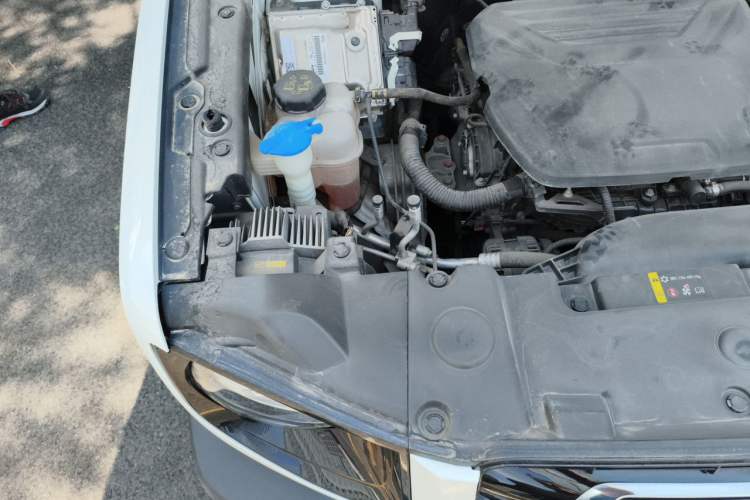 Used Haval DARGO 2022 1.5T DCT Two-Wheel Drive Husky Edition Engine Bay Right